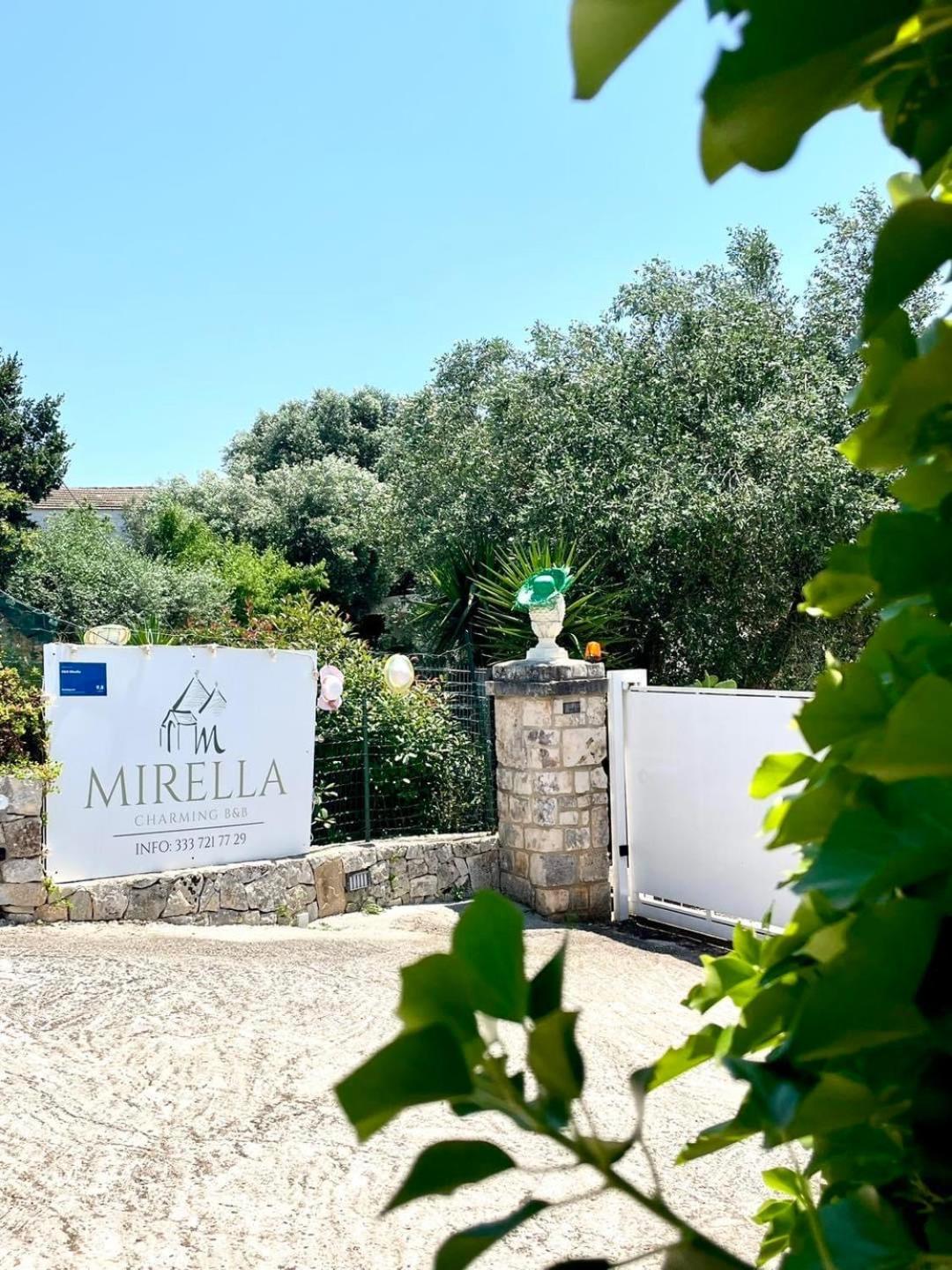 Mirella Charming Bed & Breakfast Alberobello Ngoại thất bức ảnh