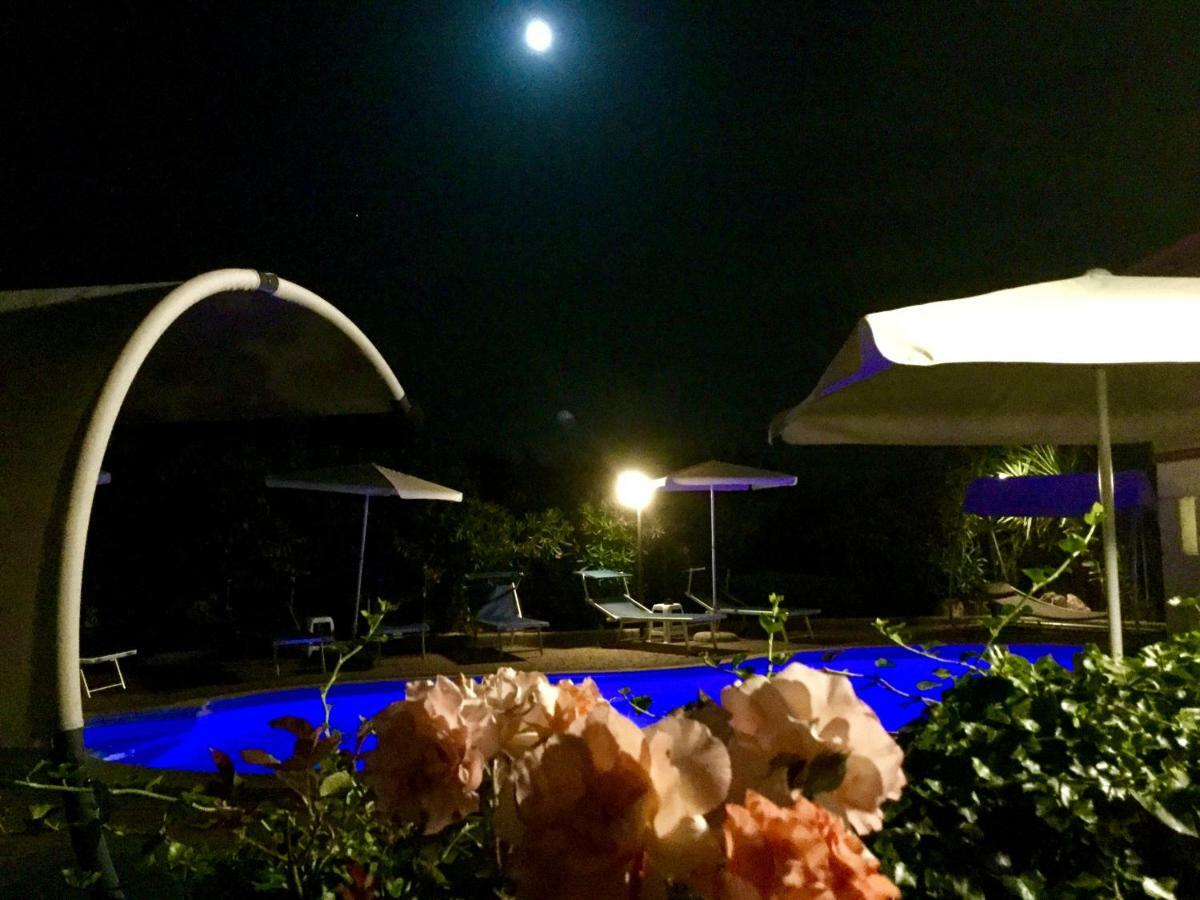 Mirella Charming Bed & Breakfast Alberobello Ngoại thất bức ảnh
